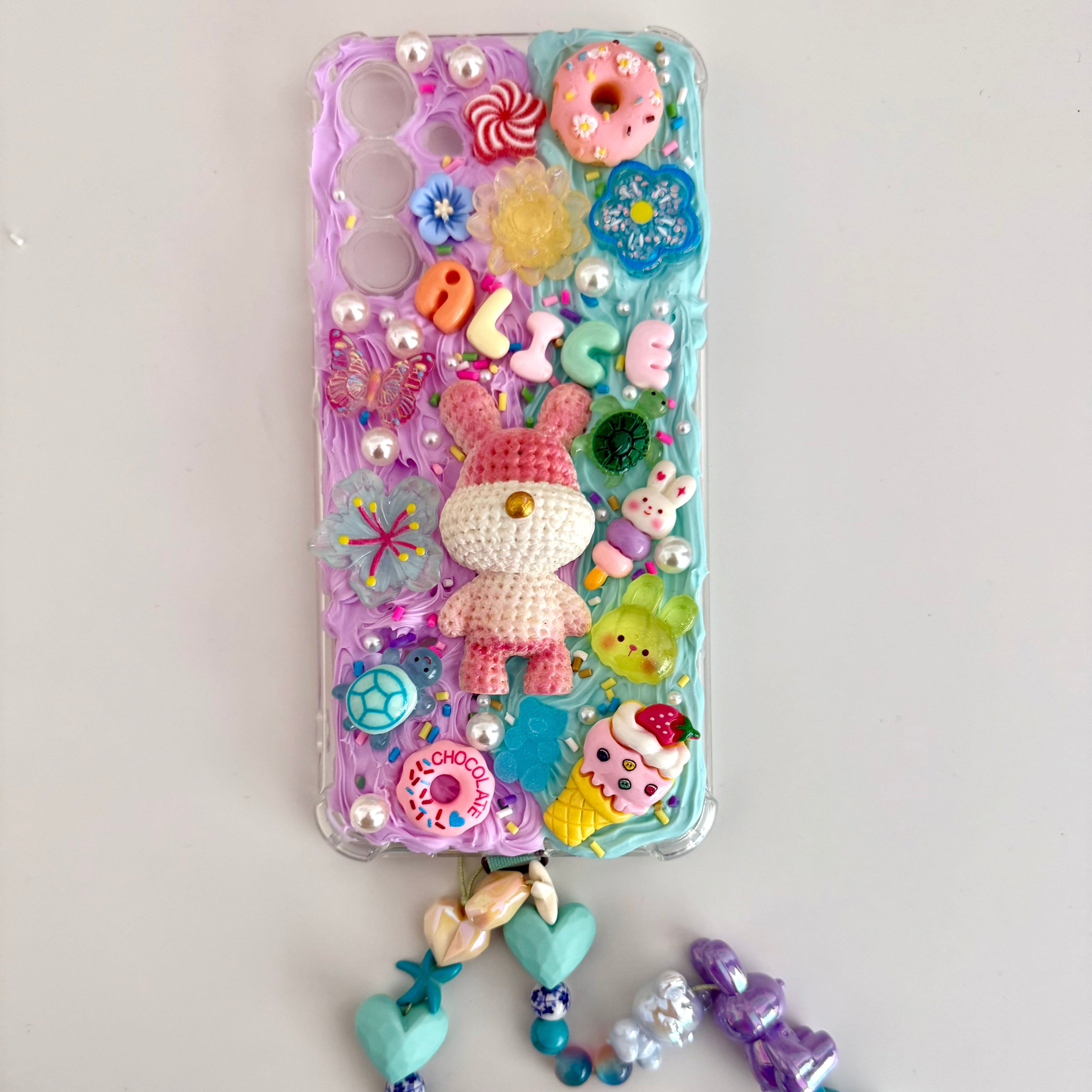 Cream Gel Case + Chain Set